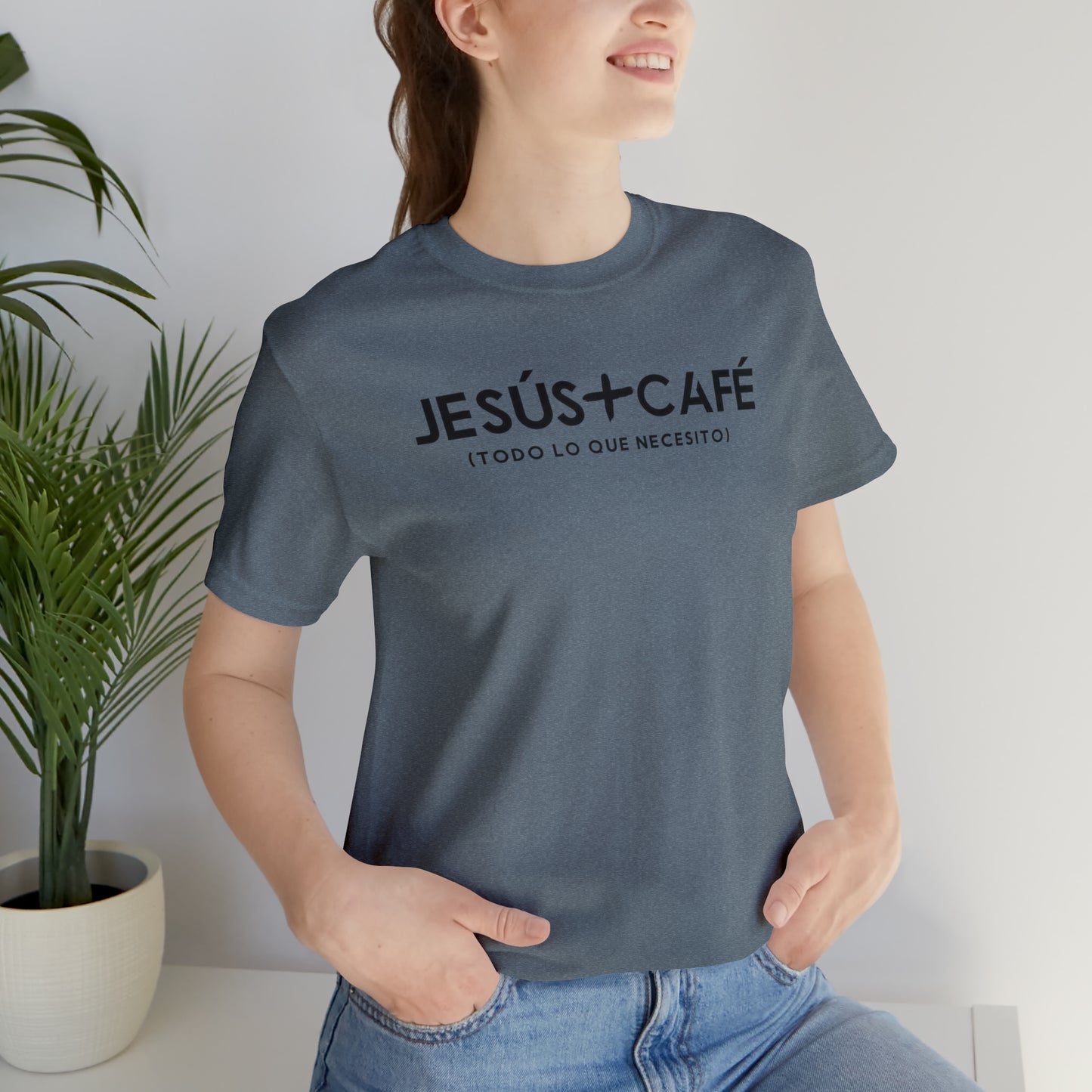 Jesús más Café Unisex Jersey Short Sleeve Tee